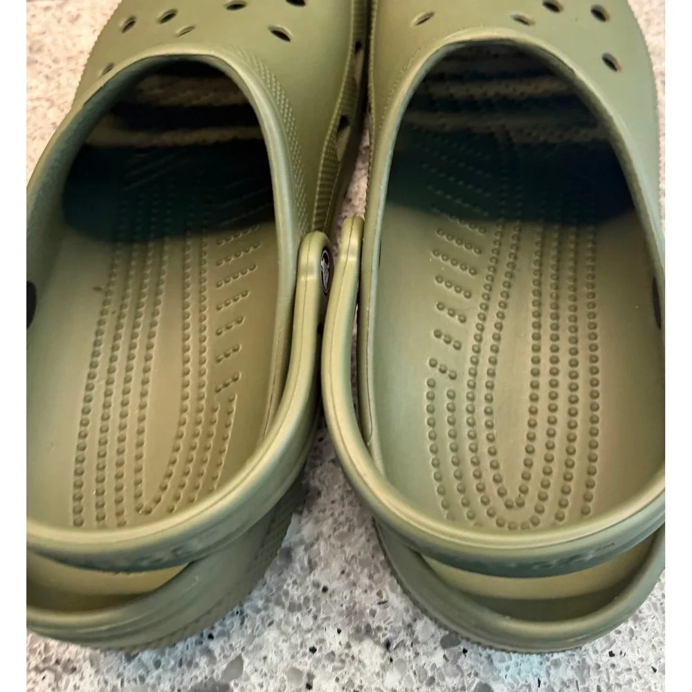CROCS brand item